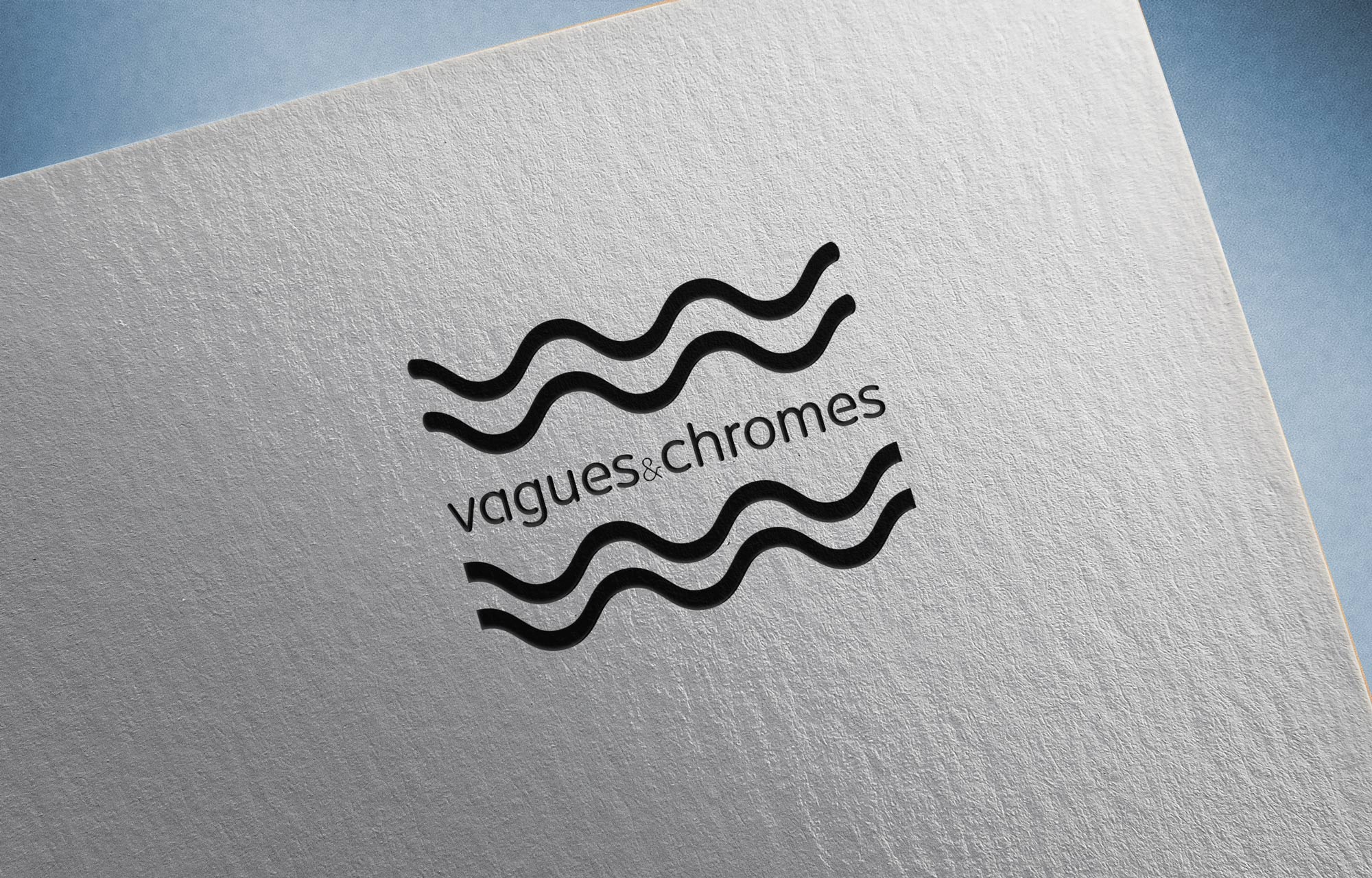 logo vagues et chromes